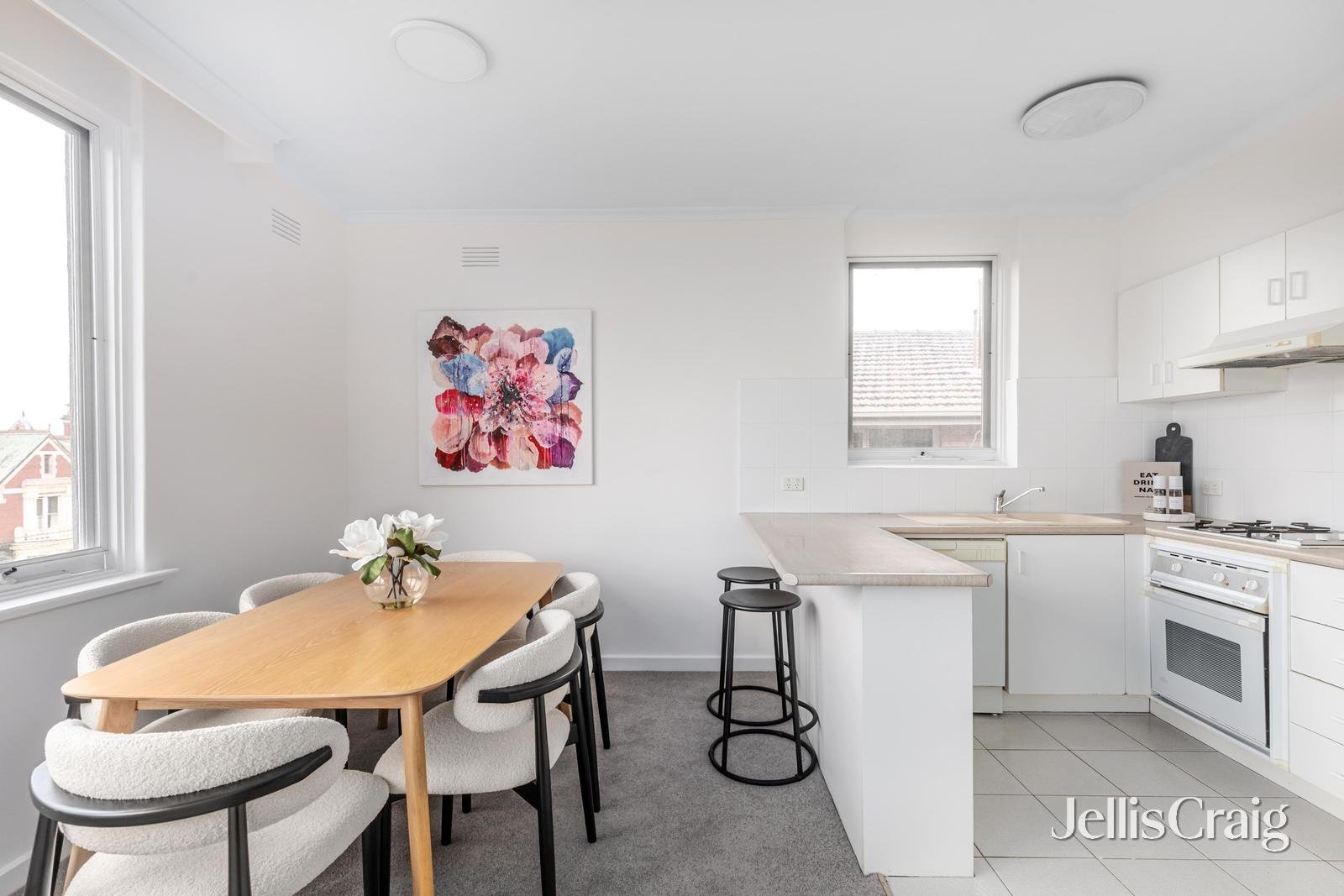 8/508 Glenferrie Road, Hawthorn image 3