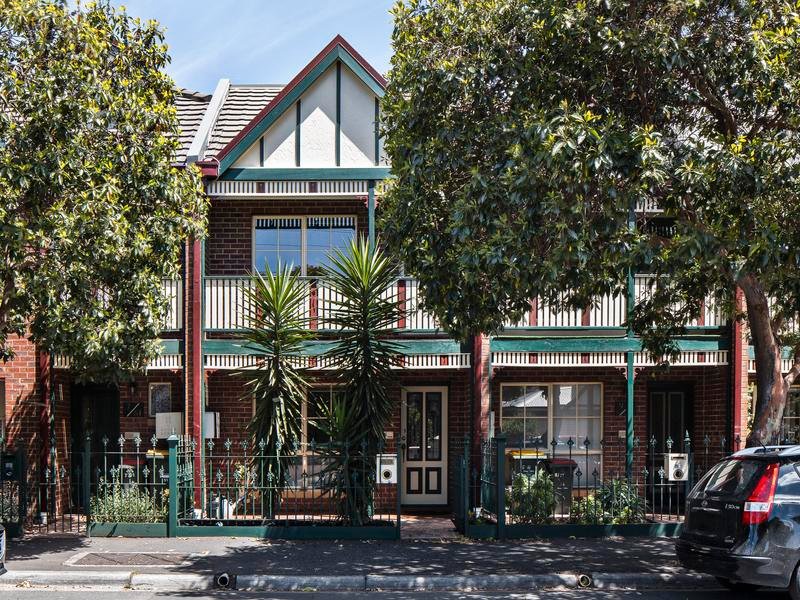 8/51 Holmes Road, Moonee Ponds image 1