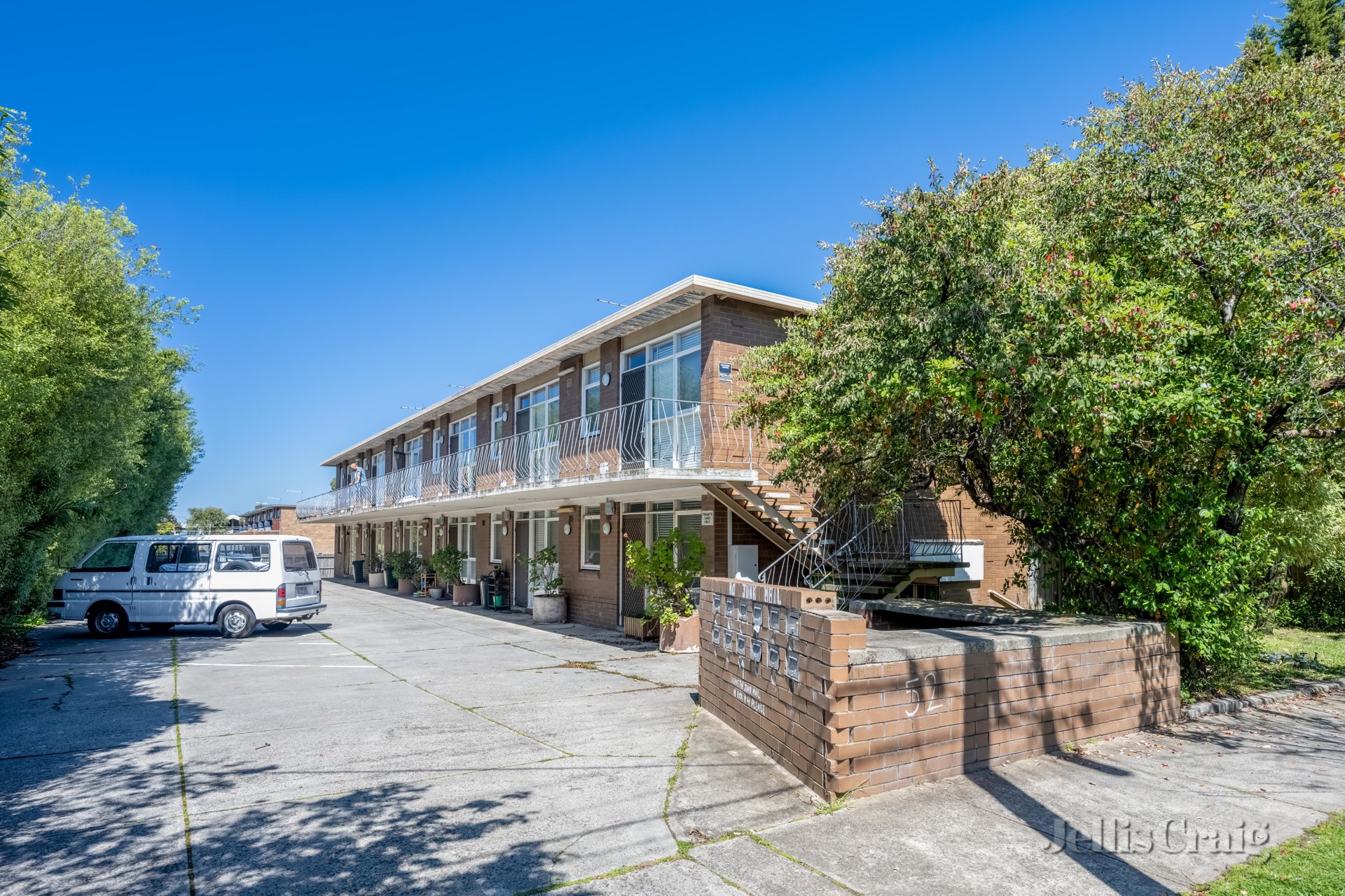 8/52 Pender Street, Thornbury image 6