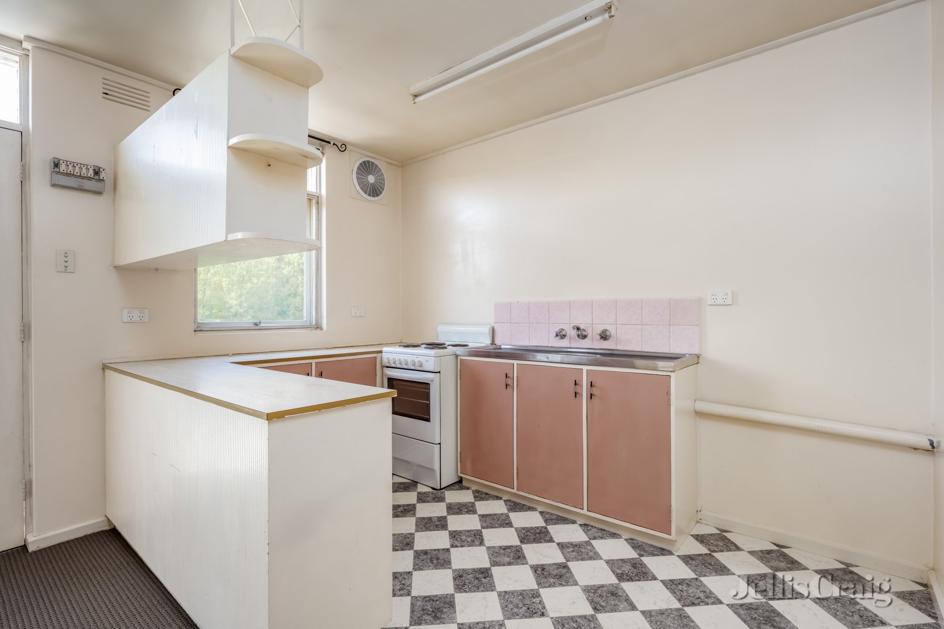8/52 Pender Street, Thornbury image 3