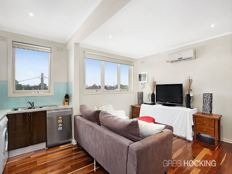 8/53-55 Finlay Street, Albert Park image 3