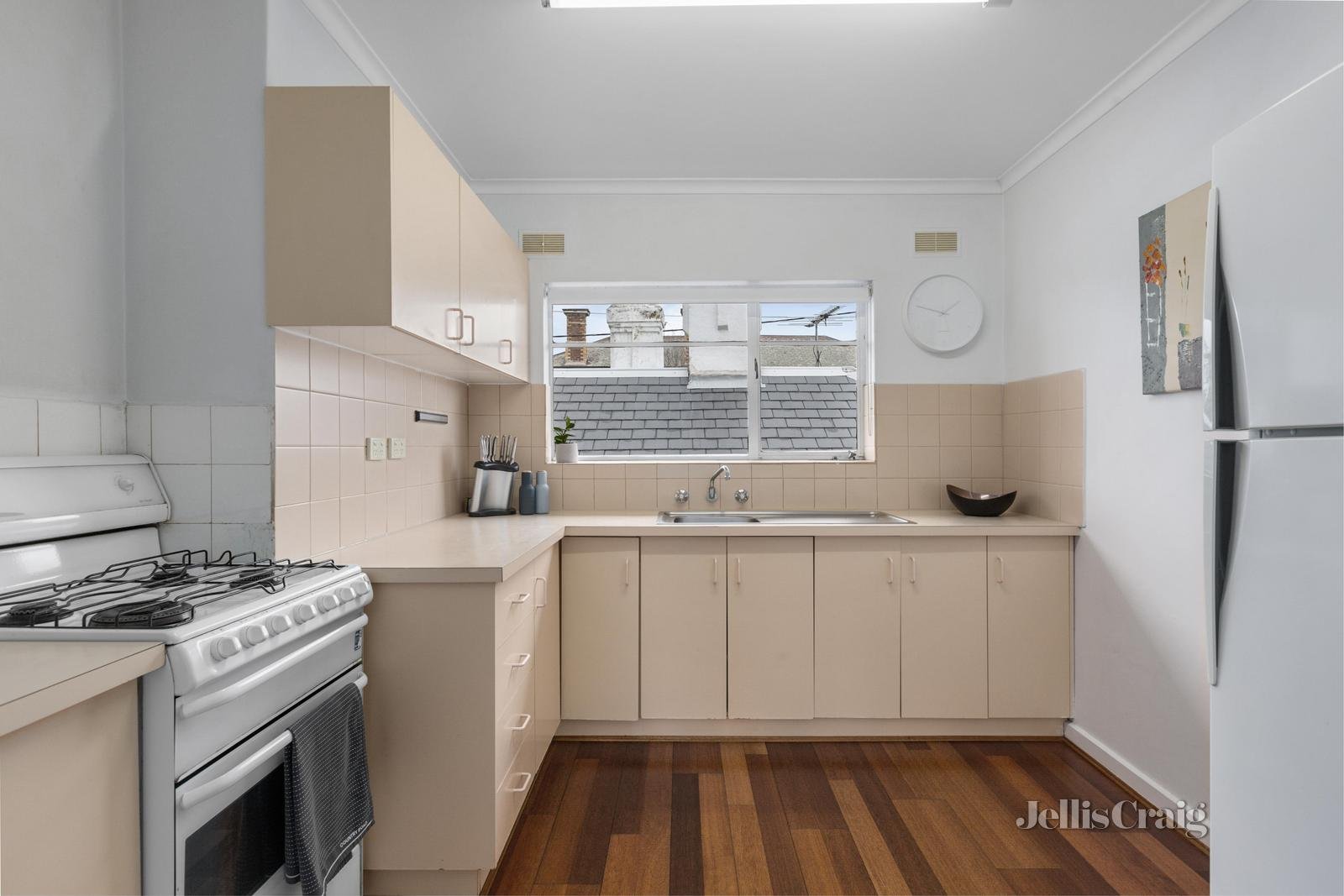 8/53 Grove Road, Hawthorn image 4