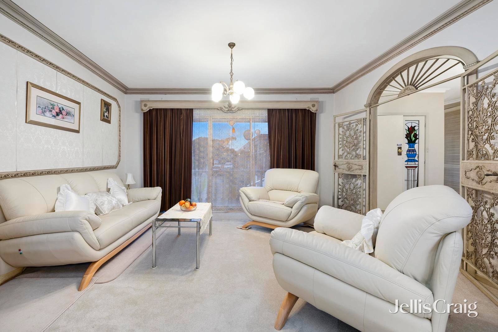 8/54 Fewster Road, Hampton image 3