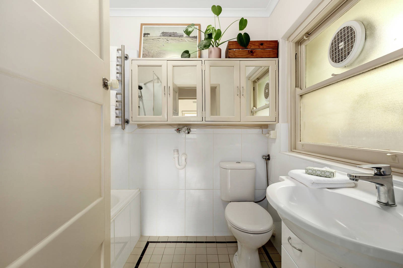 8/54 Rockley Road, South Yarra image 8