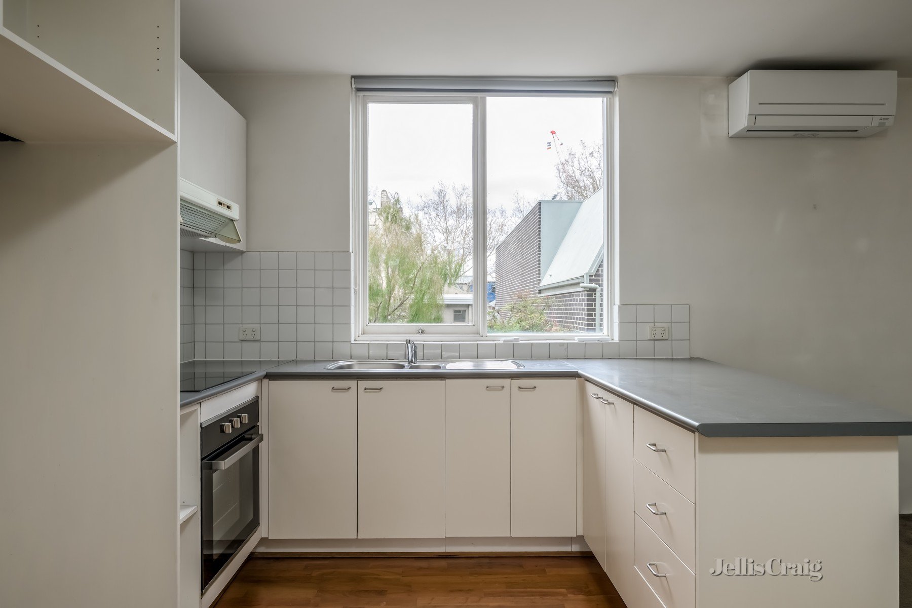 8/55 York Street, Fitzroy North image 1