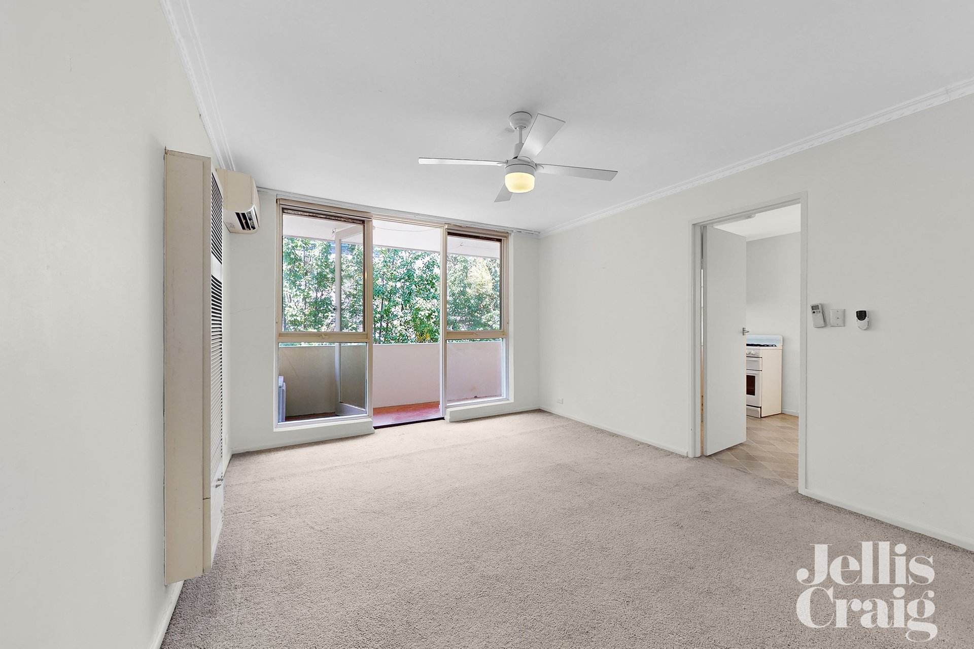 8/566 Glenferrie Road, Hawthorn image 3