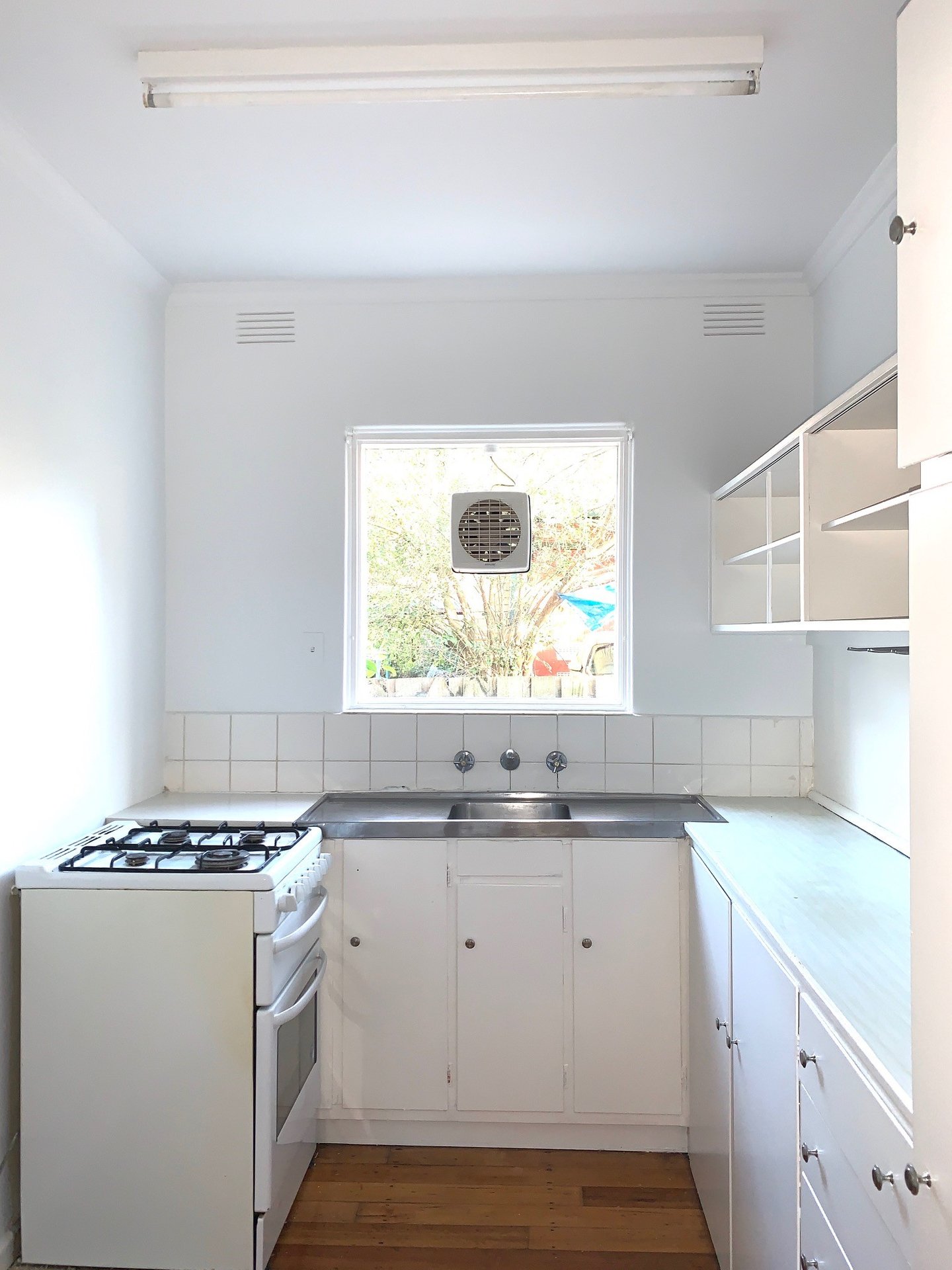 Property Gallery Thumbnail 4