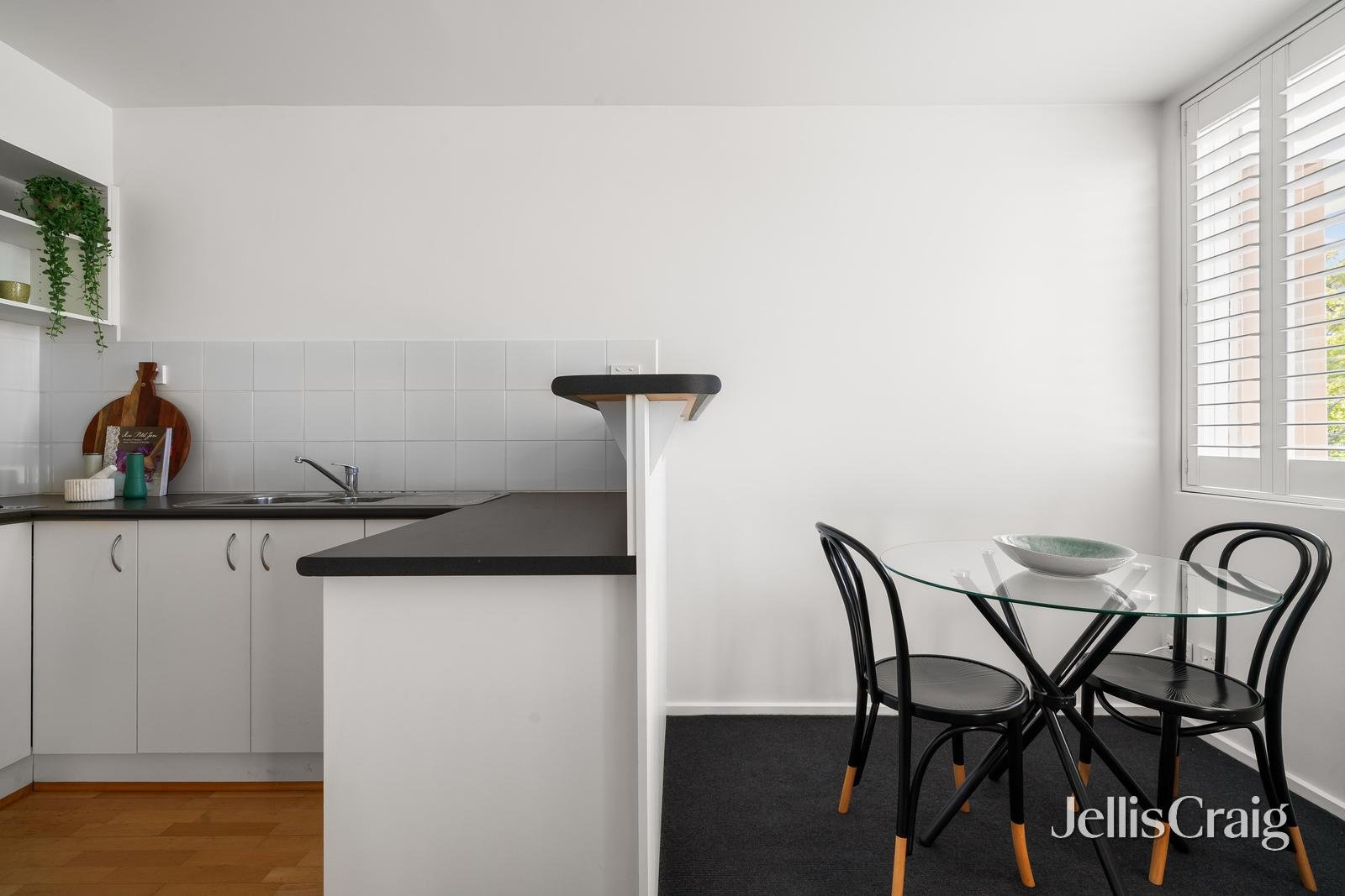 8/58-62 Mary Street, Kew image 4