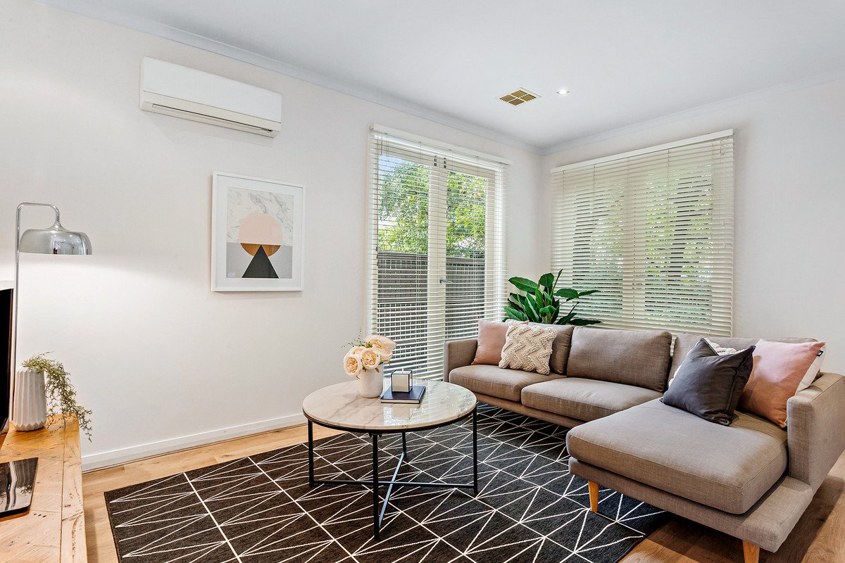 8/58 Wattletree Road, Armadale image 3