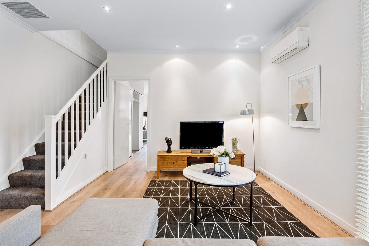 8/58 Wattletree Road, Armadale image 4