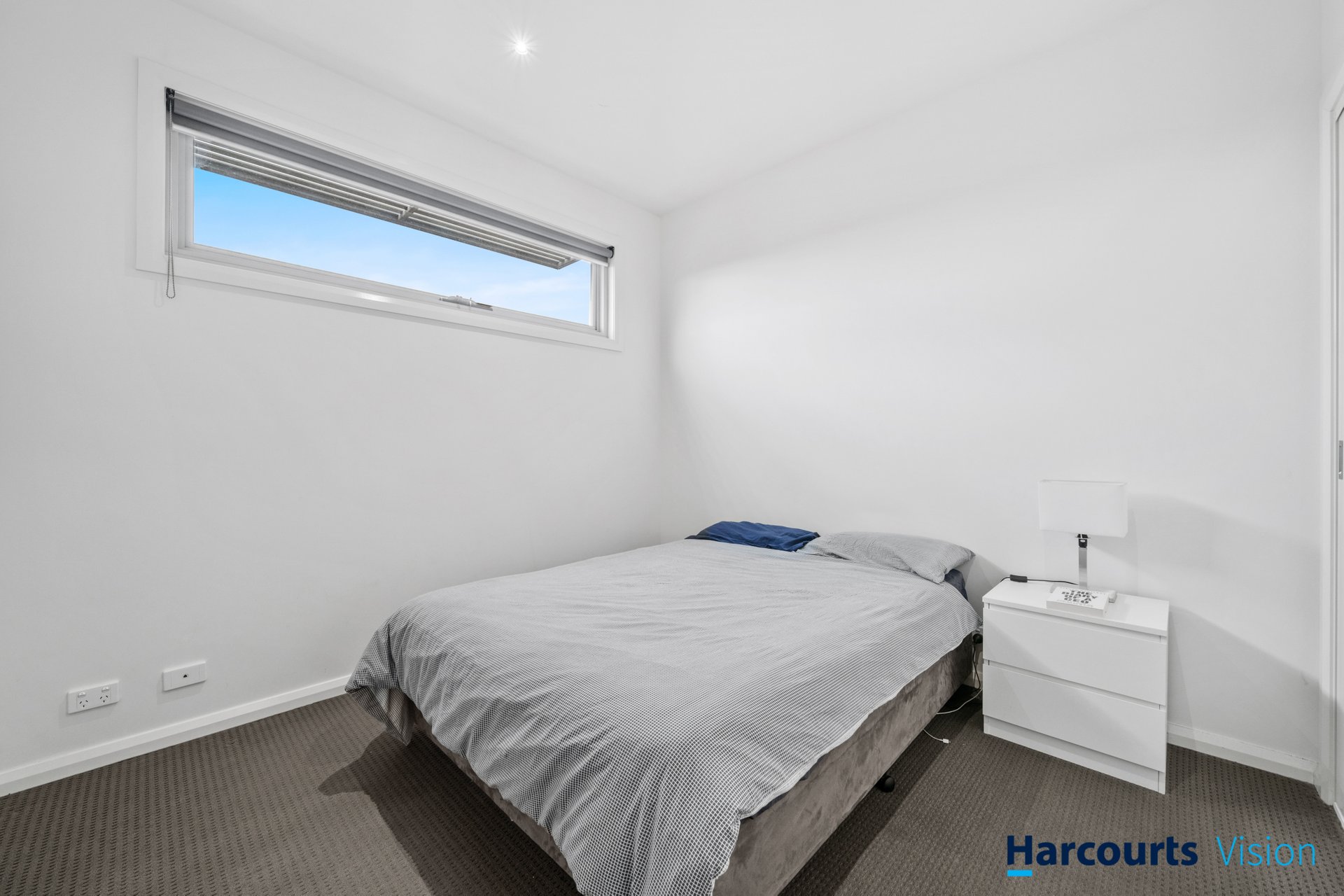 8/59 Parer Road, Airport West image 5