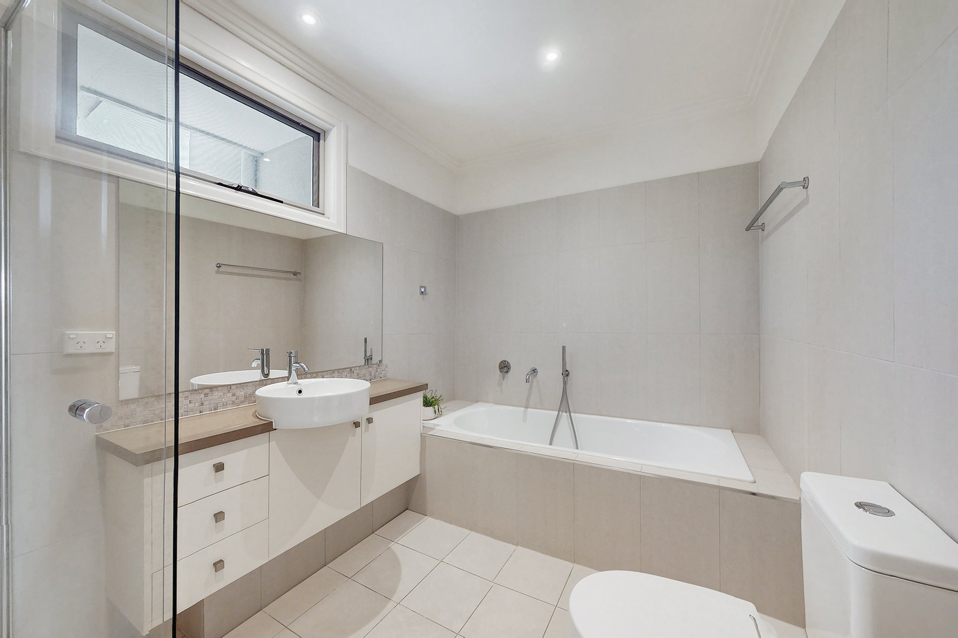 85A Woodville Street, Balwyn North image 5