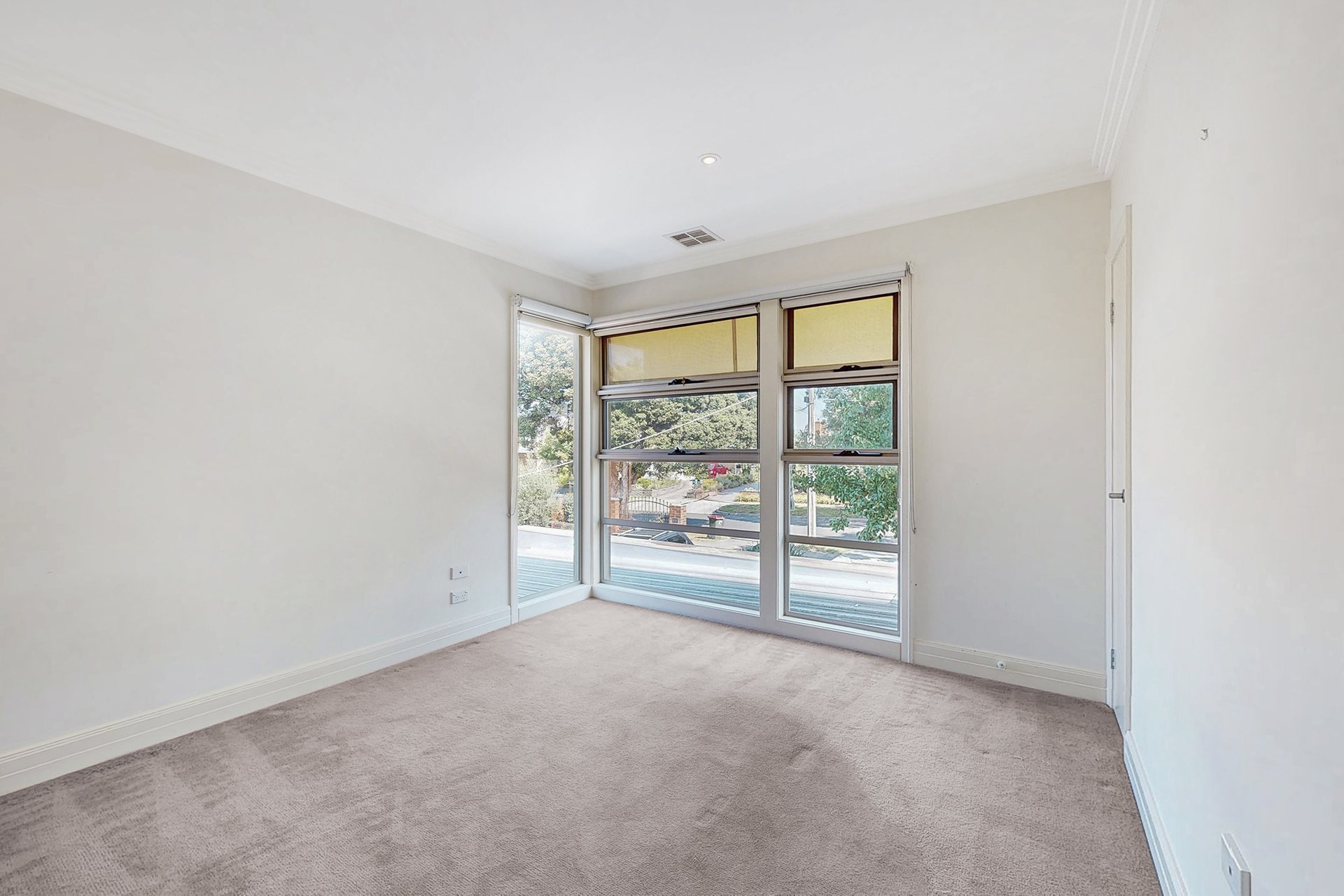 85A Woodville Street, Balwyn North image 9