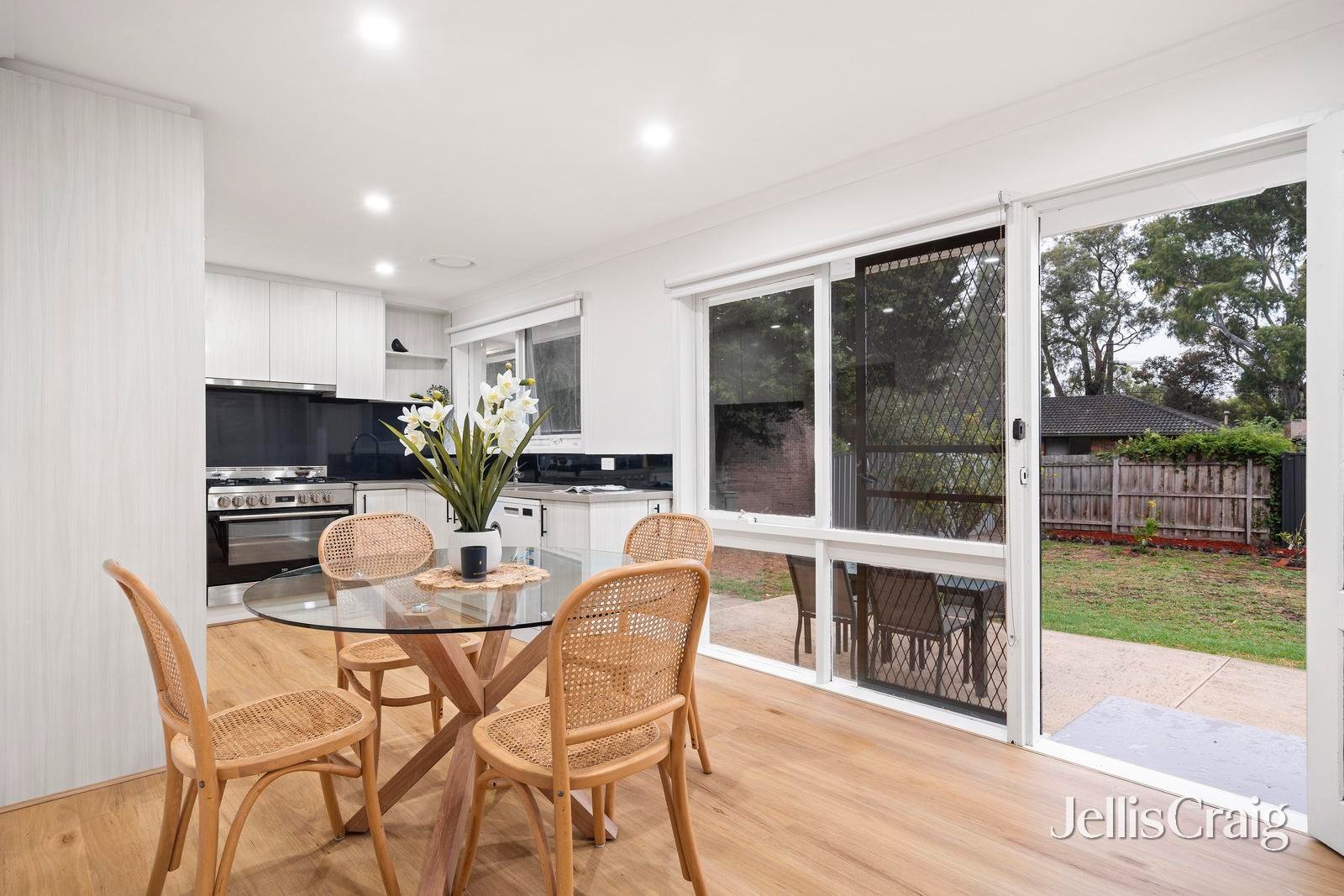 86 Allambanan Drive, Bayswater&nbsp;North image 3