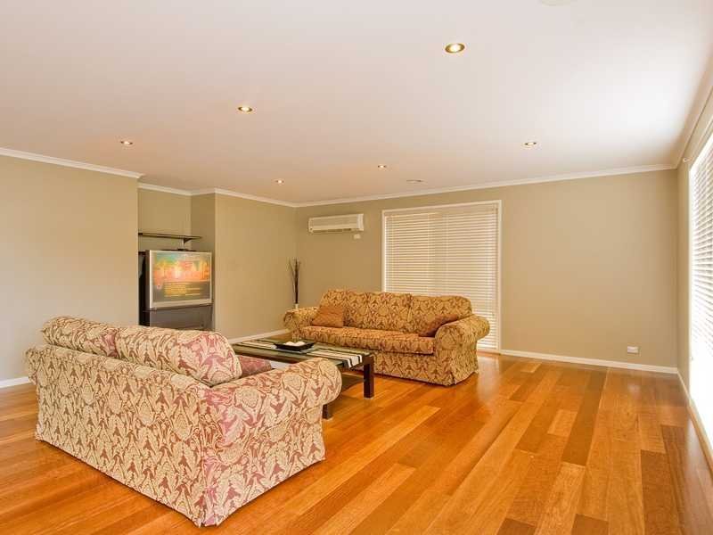 86 Ballarat Road, Hamlyn Heights image 5