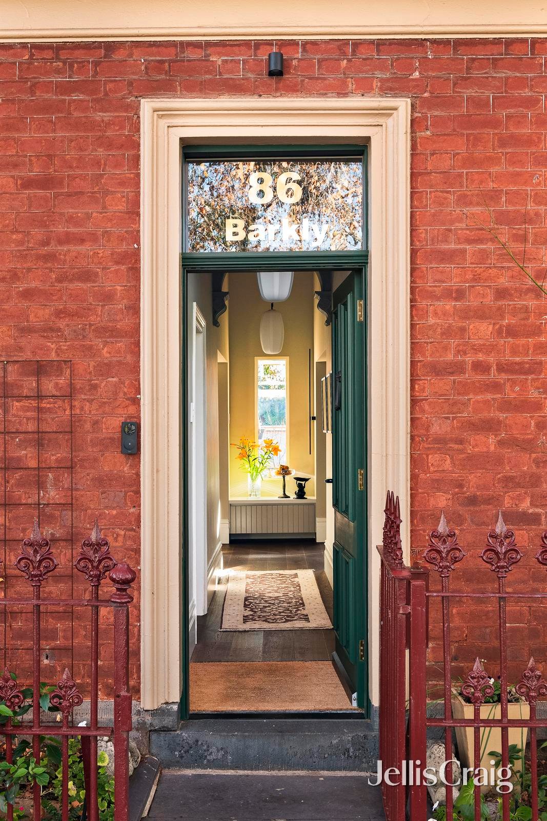 86 Barkly Street, Carlton image 2