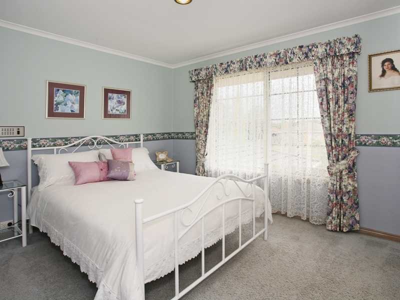 86 Braund Avenue, Bell Post Hill image 9