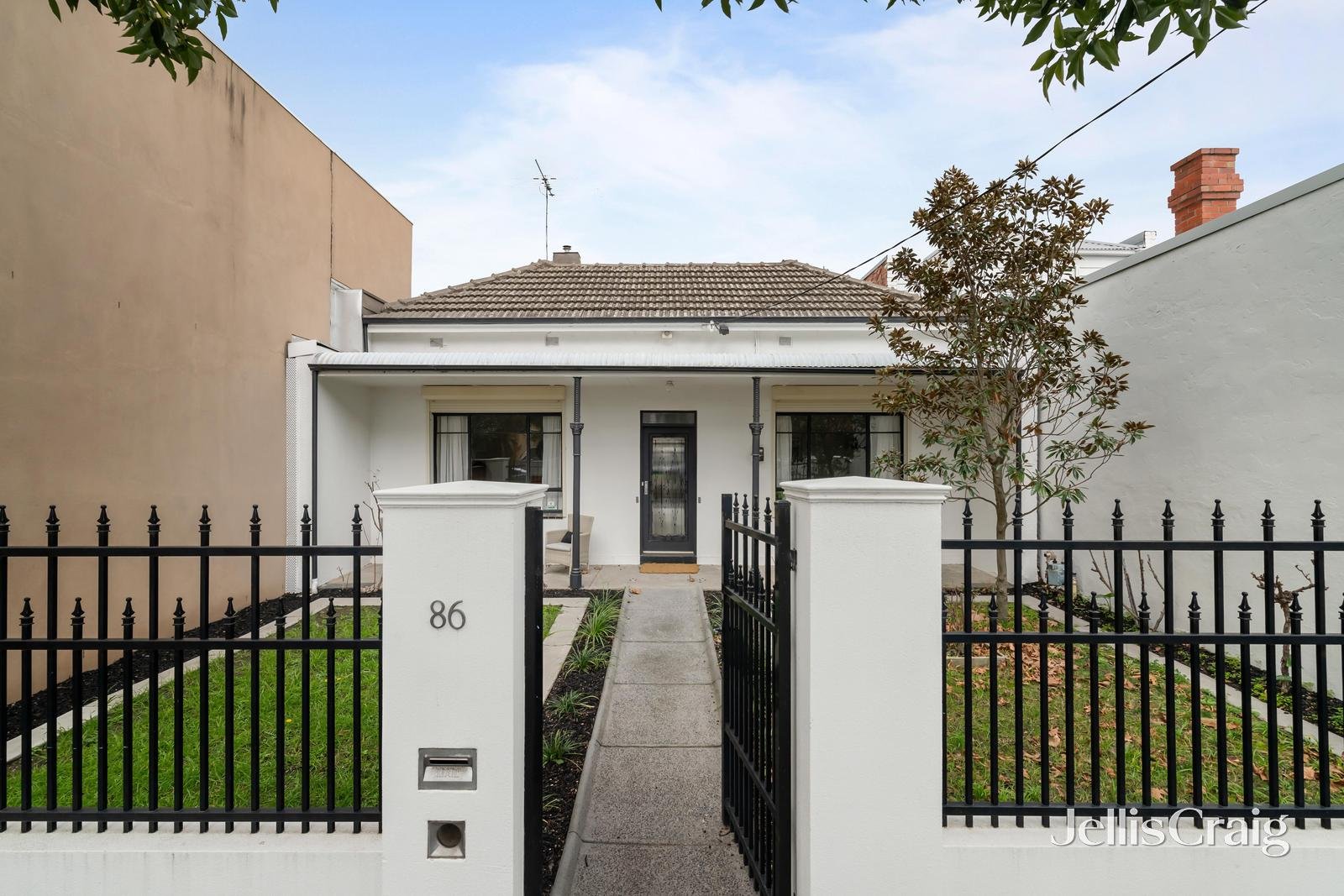 86 Coppin Street, Richmond image 2