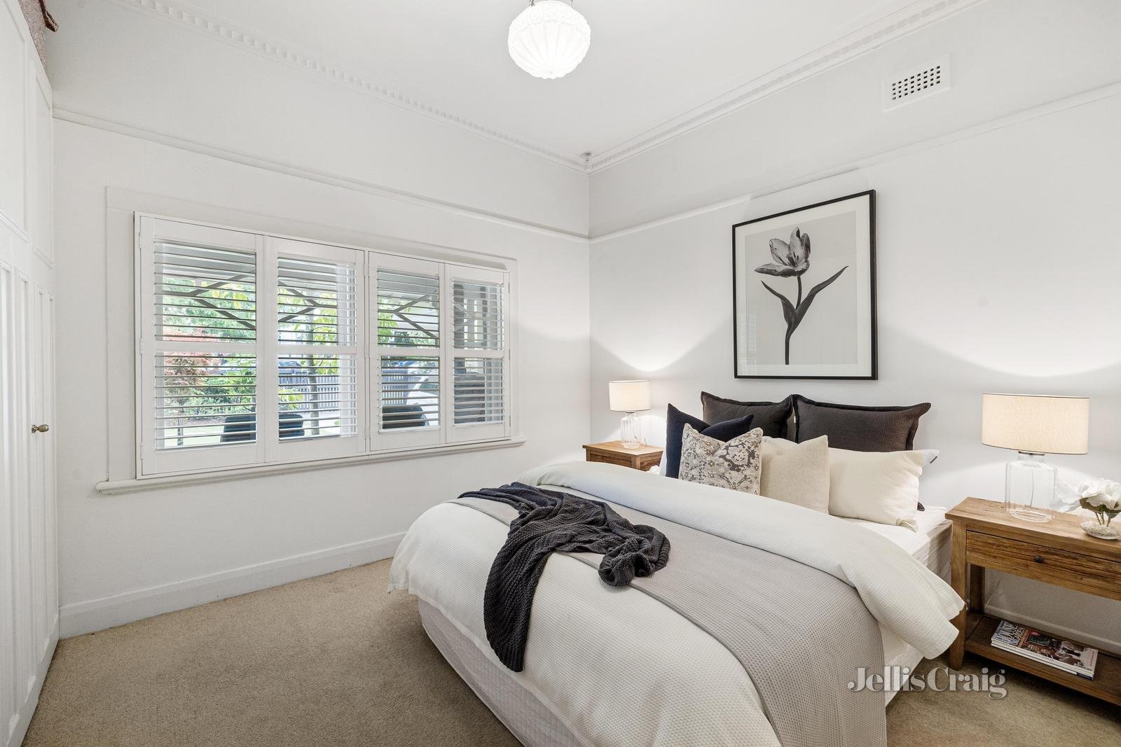 86 Croydon Road, Surrey Hills image 11