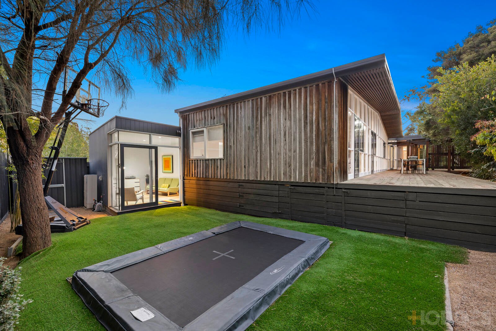 86 Dalgetty Road Beaumaris