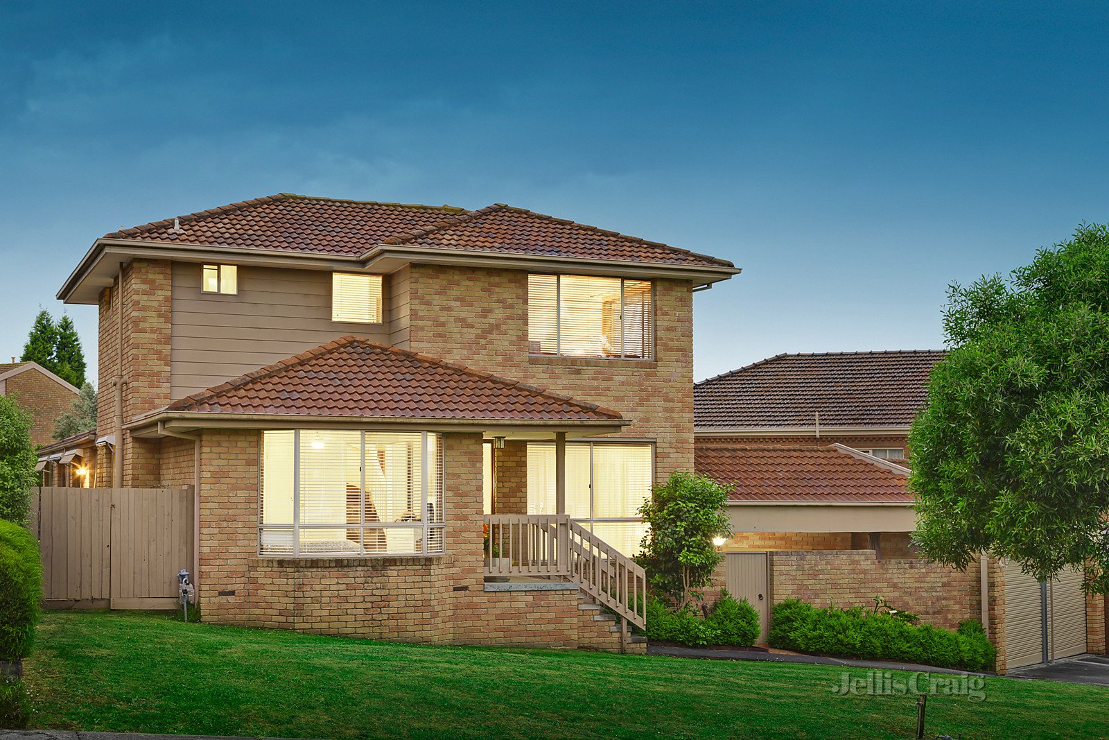 86 Haversham Avenue, Wheelers Hill image 1