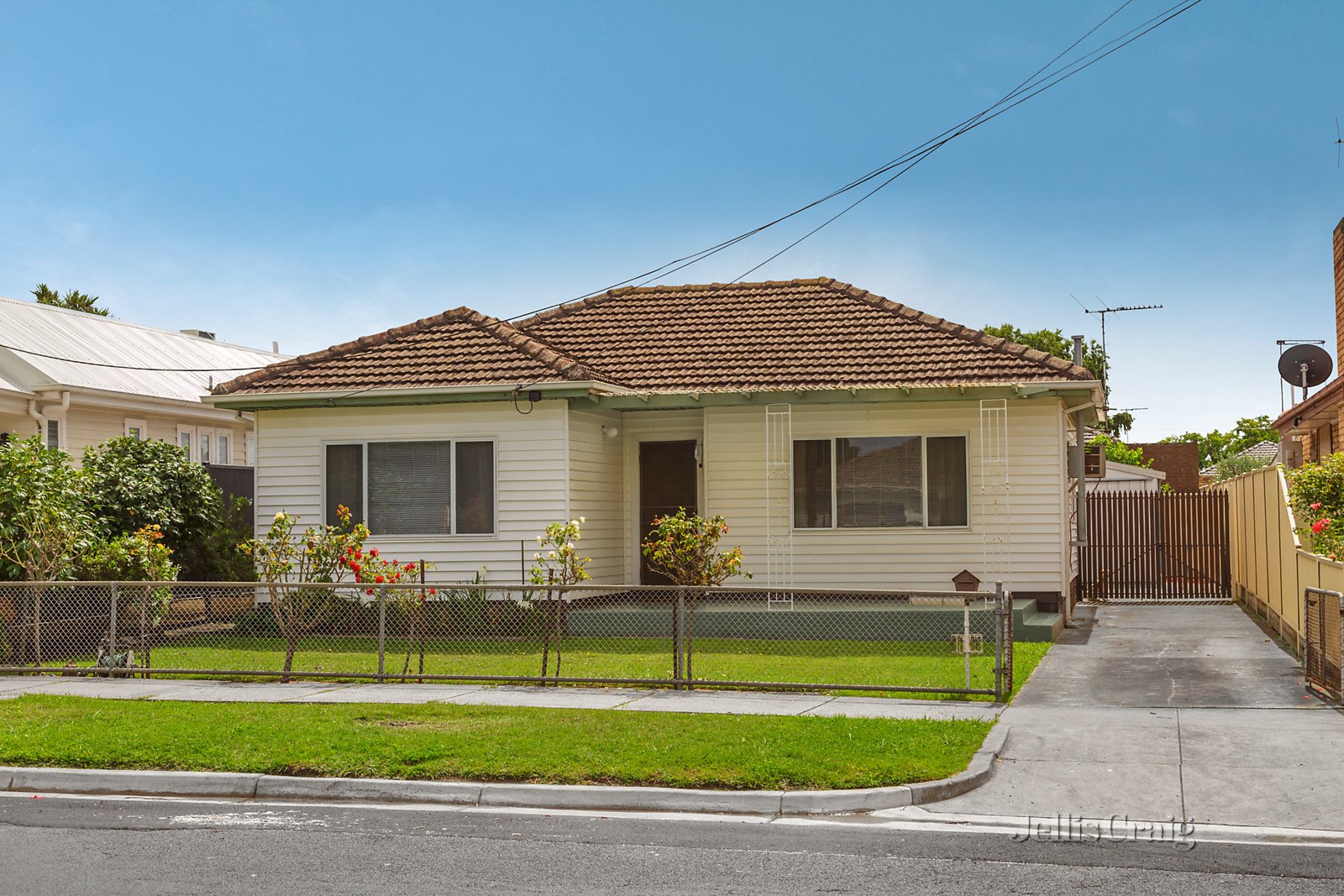 86 Kent Road, Pascoe Vale image 1