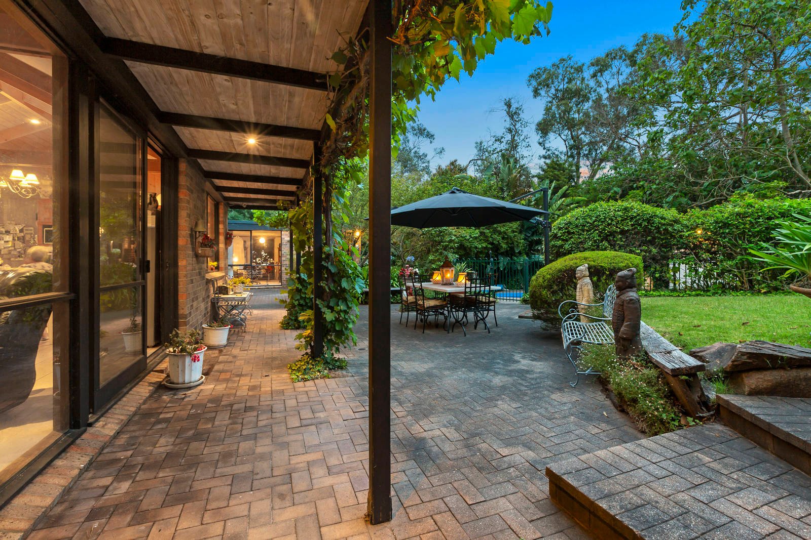 Property Gallery Thumbnail 9