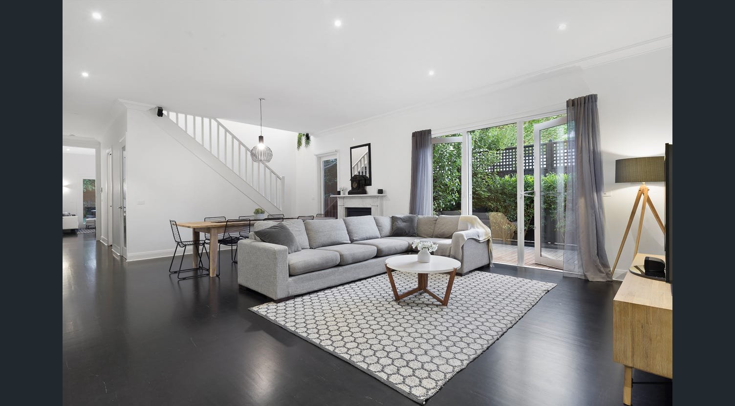 86 Male Street, Brighton image 4