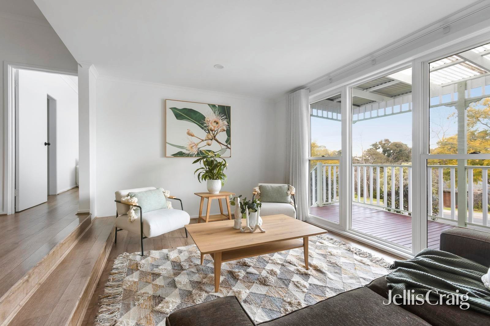 86 Nell Street, Greensborough image 2