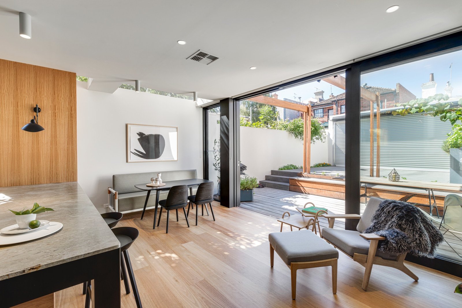 86 Park Street, South Yarra image 10