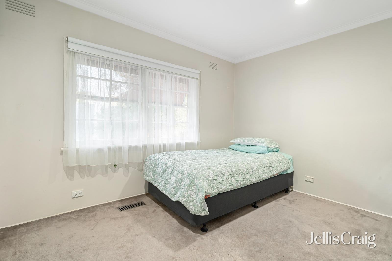86 Pitt Street, Eltham image 7
