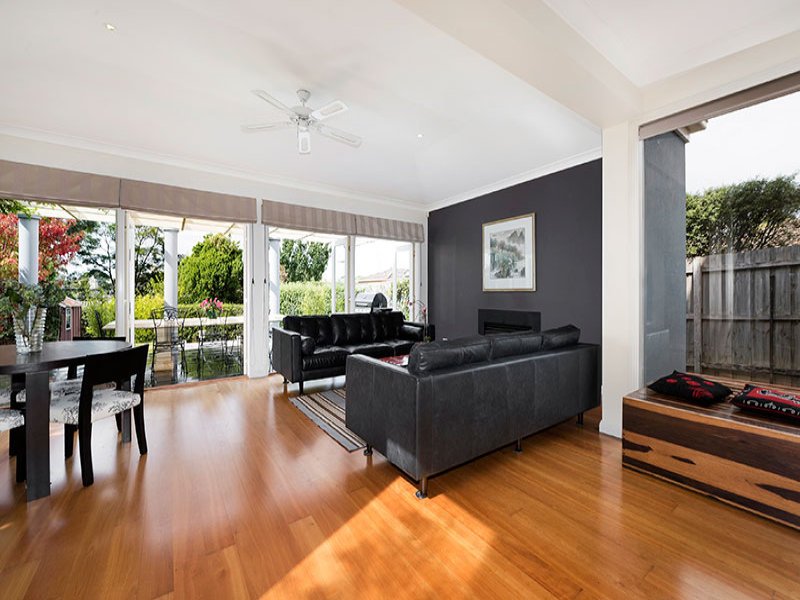 86 Rochester Road, Balwyn image 5