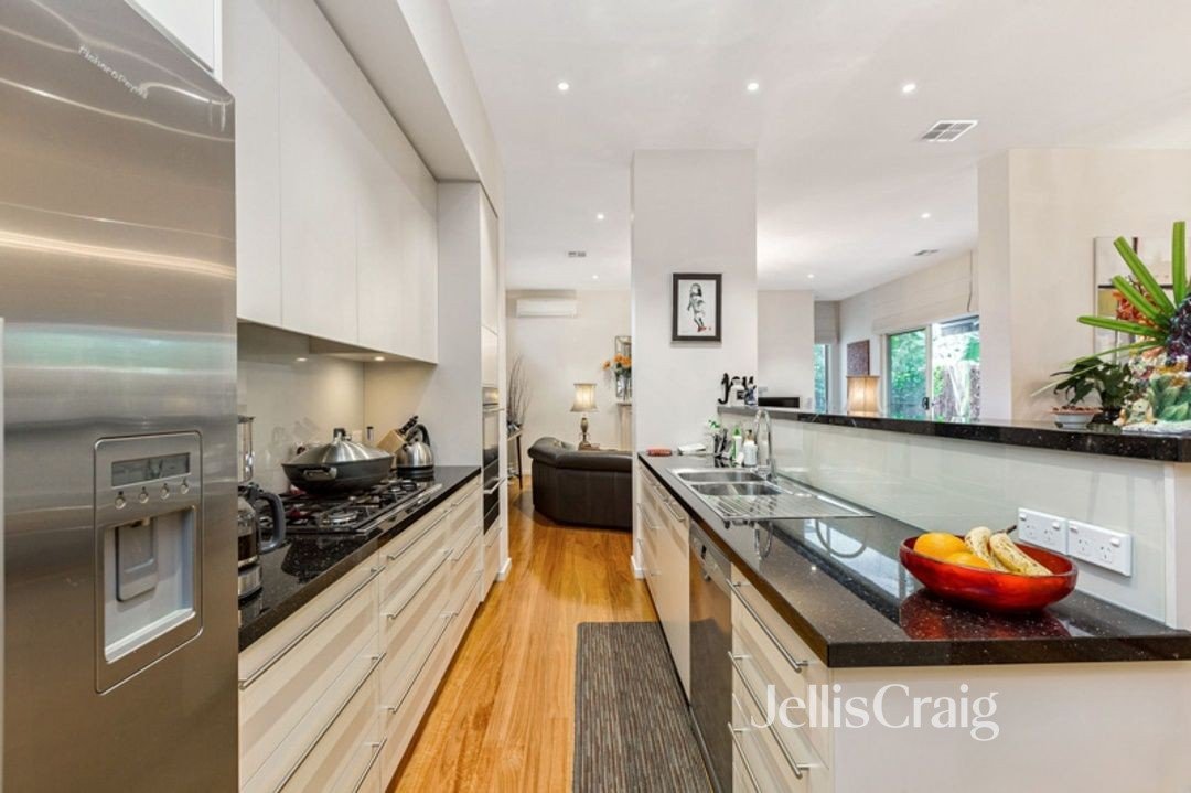 86 Stevedore Street, Williamstown image 3