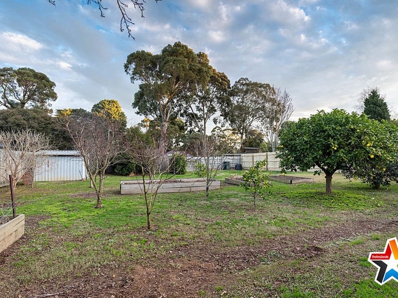 86 Taylor Road, Mooroolbark image 12