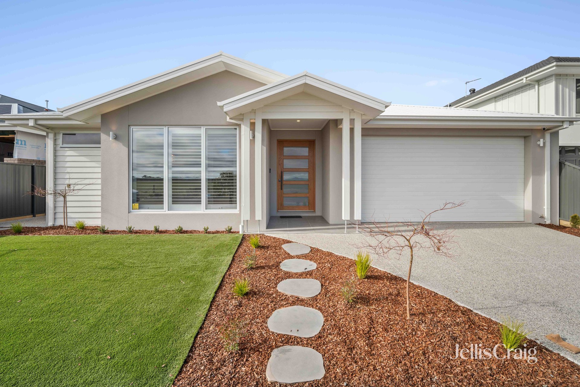 86 Thurling Parade, Lucas image 1