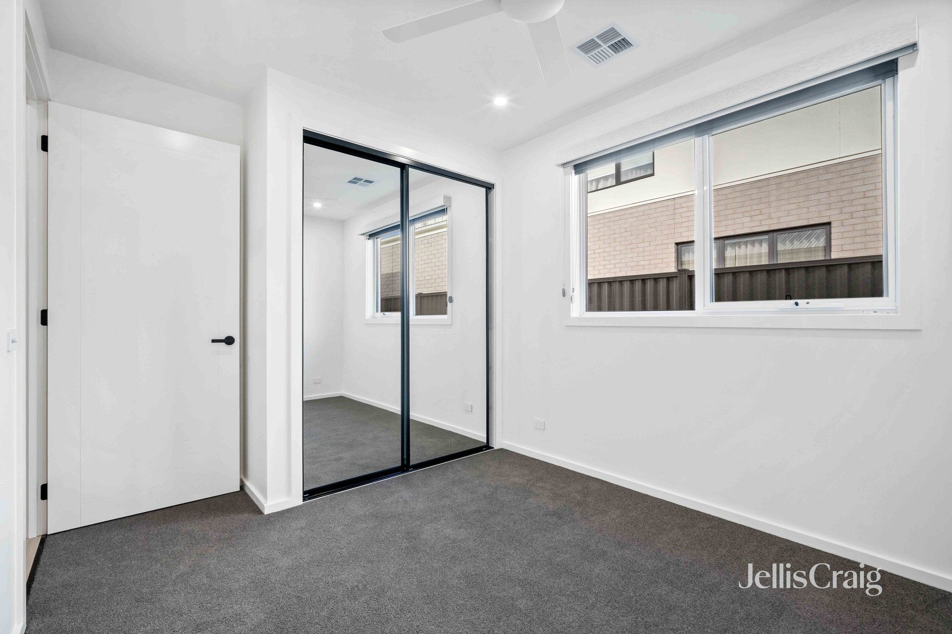 86 Thurling Parade, Lucas image 7