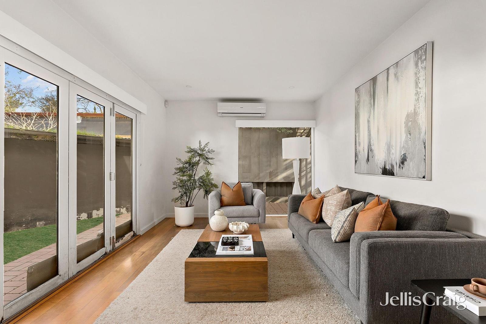 86 Vine Street, Moonee Ponds image 2