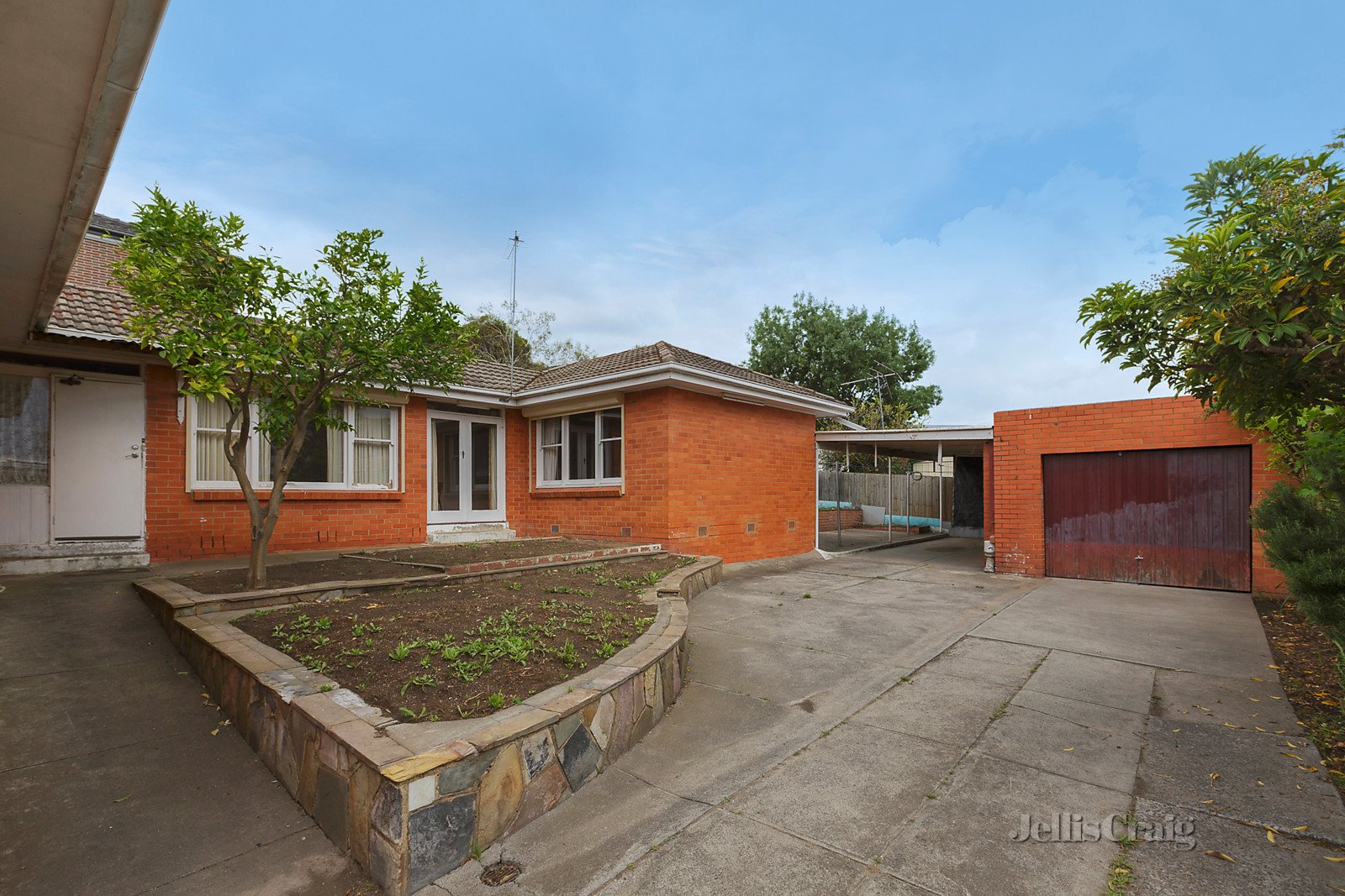 86 Woodhouse Grove, Box Hill North image 4