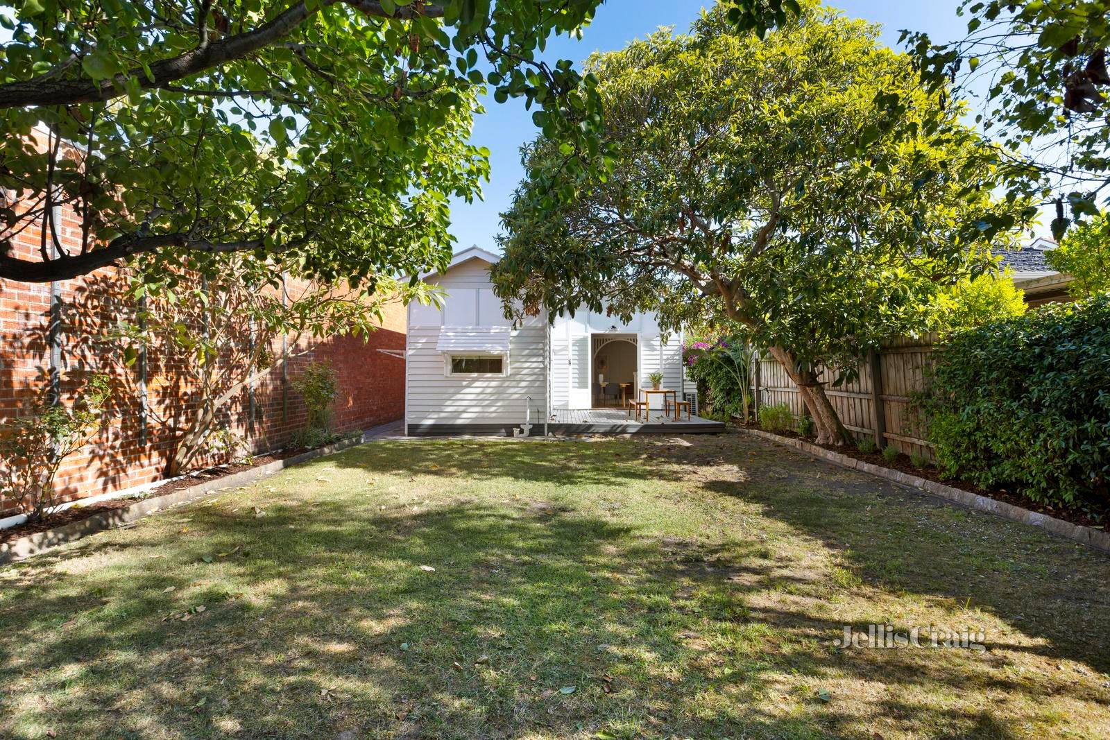 86 Woolton Avenue, Thornbury image 7