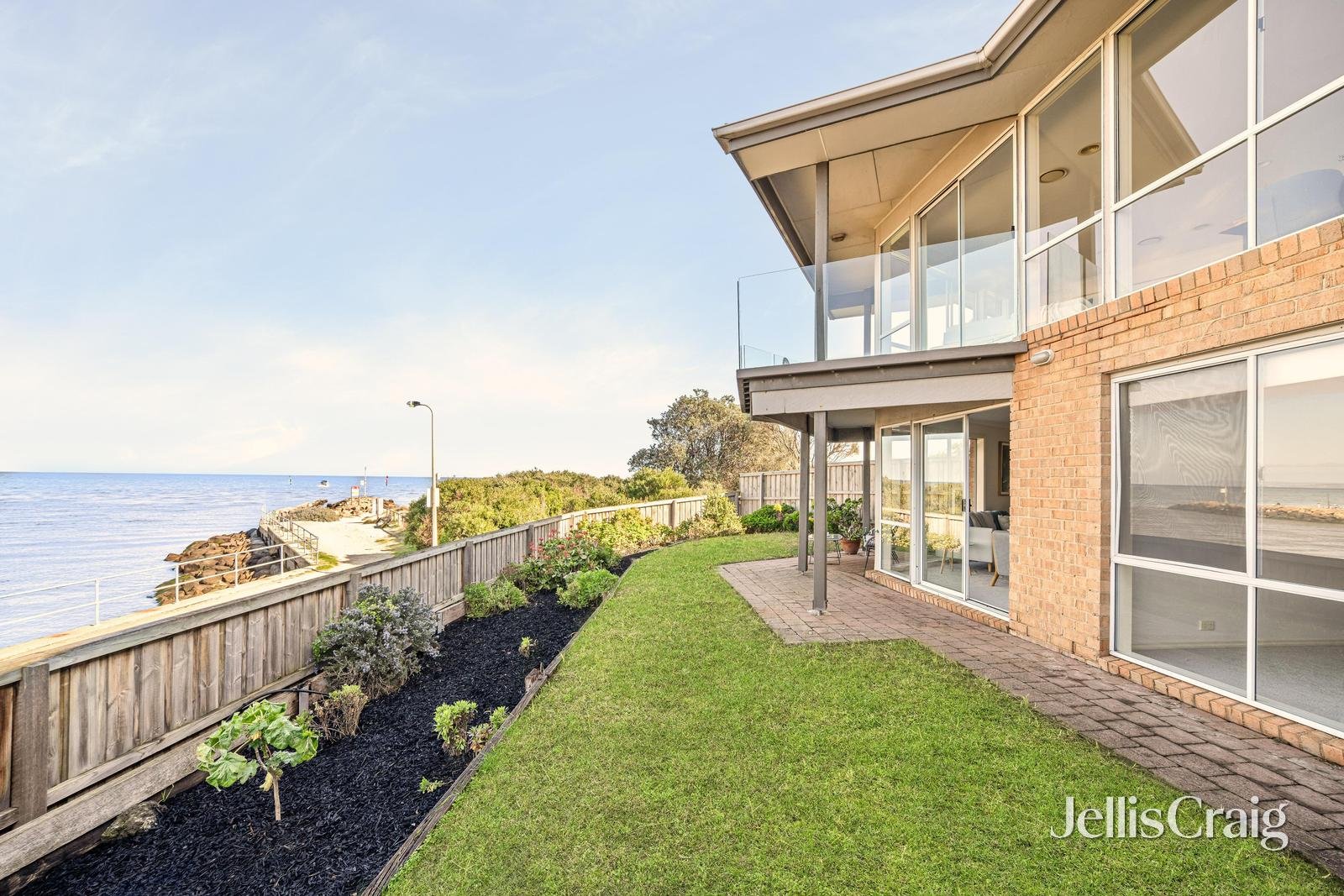 8/606 Nepean Highway, Bonbeach image 2