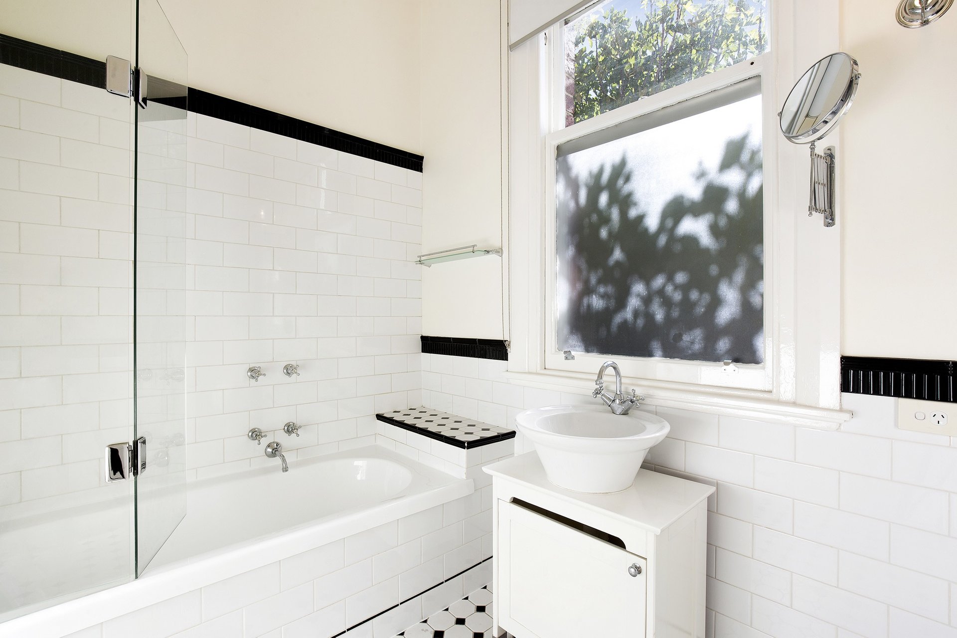 Property Gallery Thumbnail 5