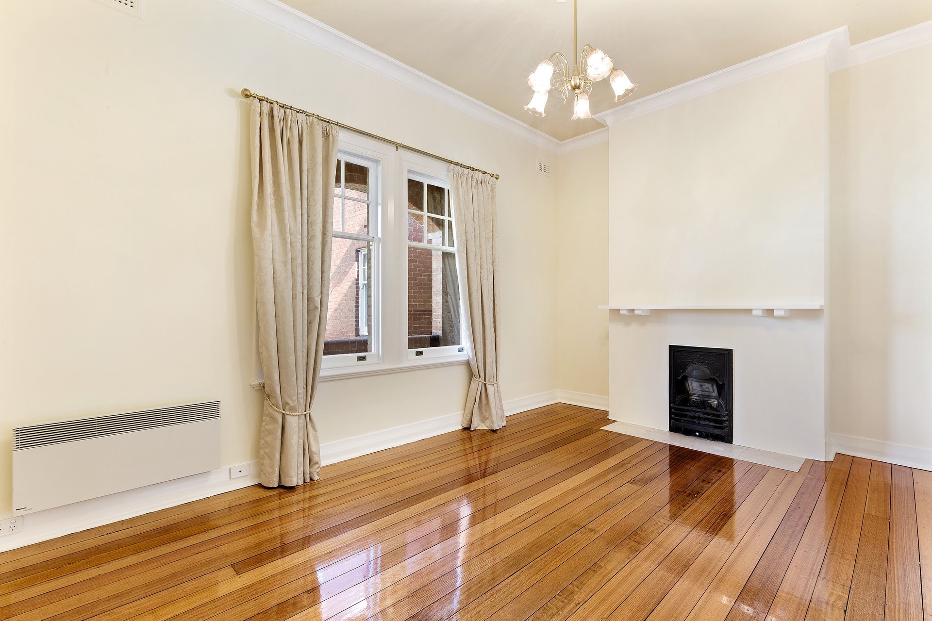 Property Gallery Thumbnail 2