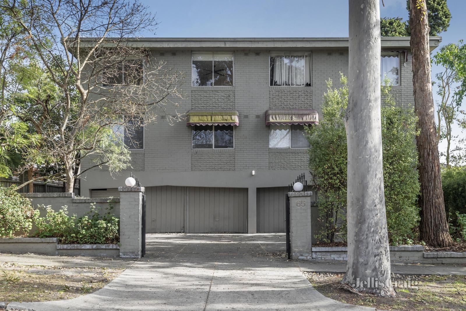 8/65 Edgar Street North, Glen Iris image 9