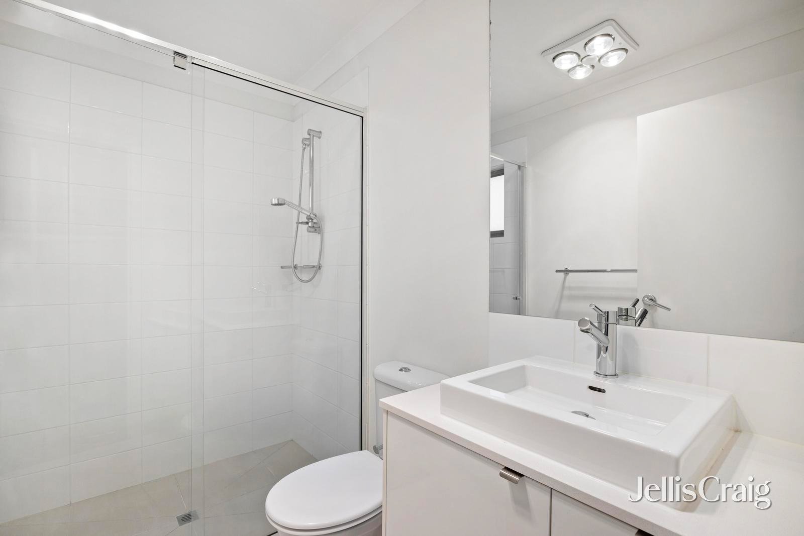 8/65 Turana Street, Doncaster image 8