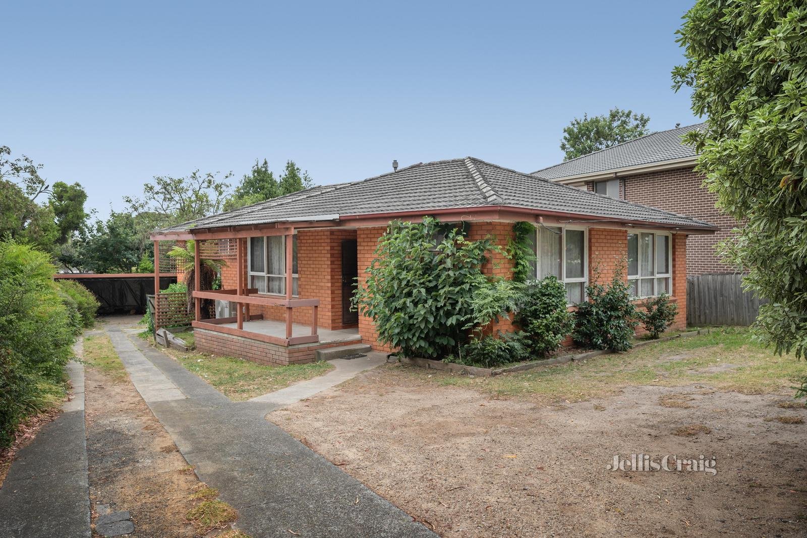 867 High Street Road, Glen Waverley image 1