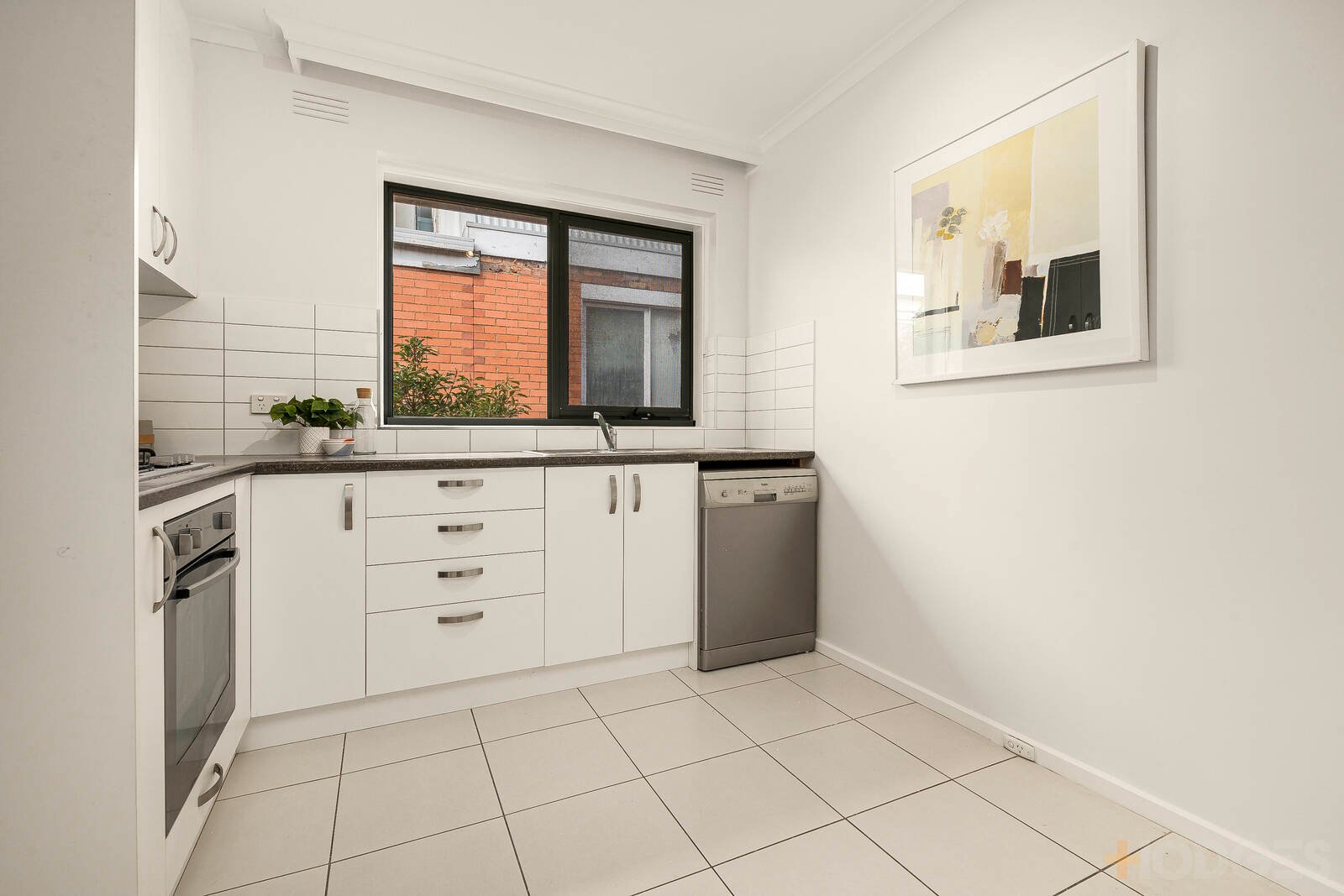 8 / 684 Inkerman Road Caulfield North