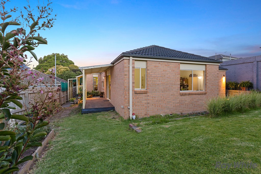 869 Station Street, Box Hill North image 3