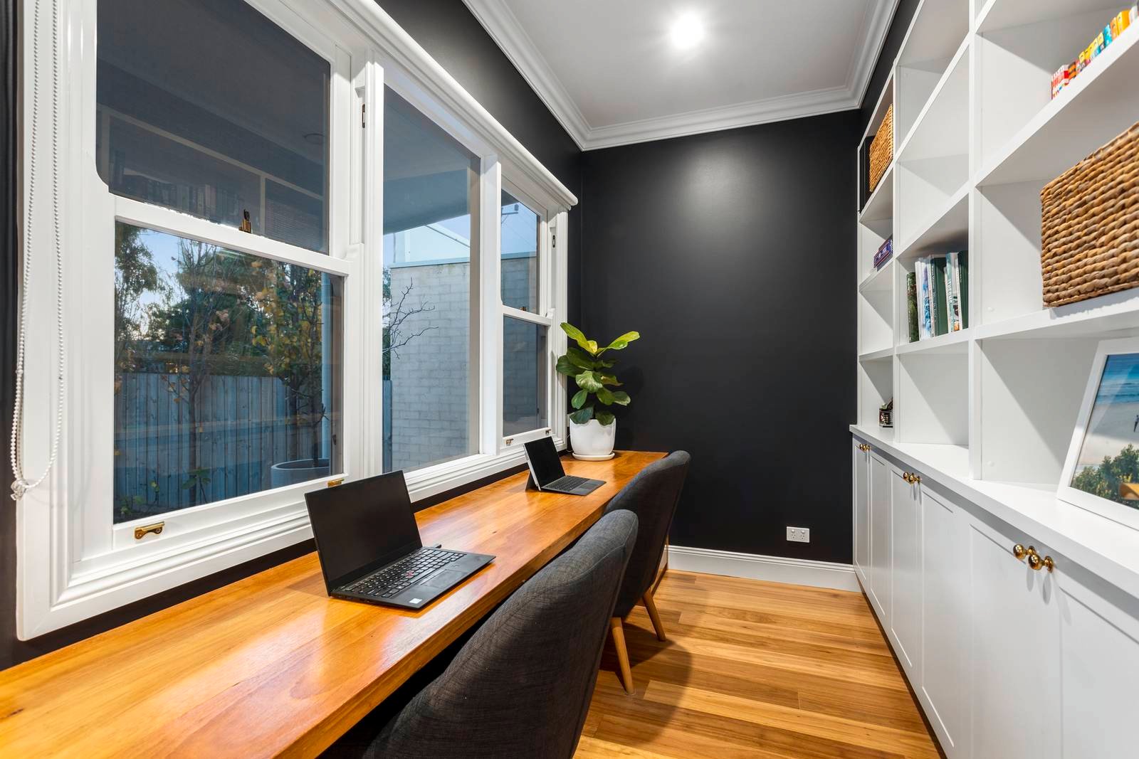 Property Gallery Thumbnail 8