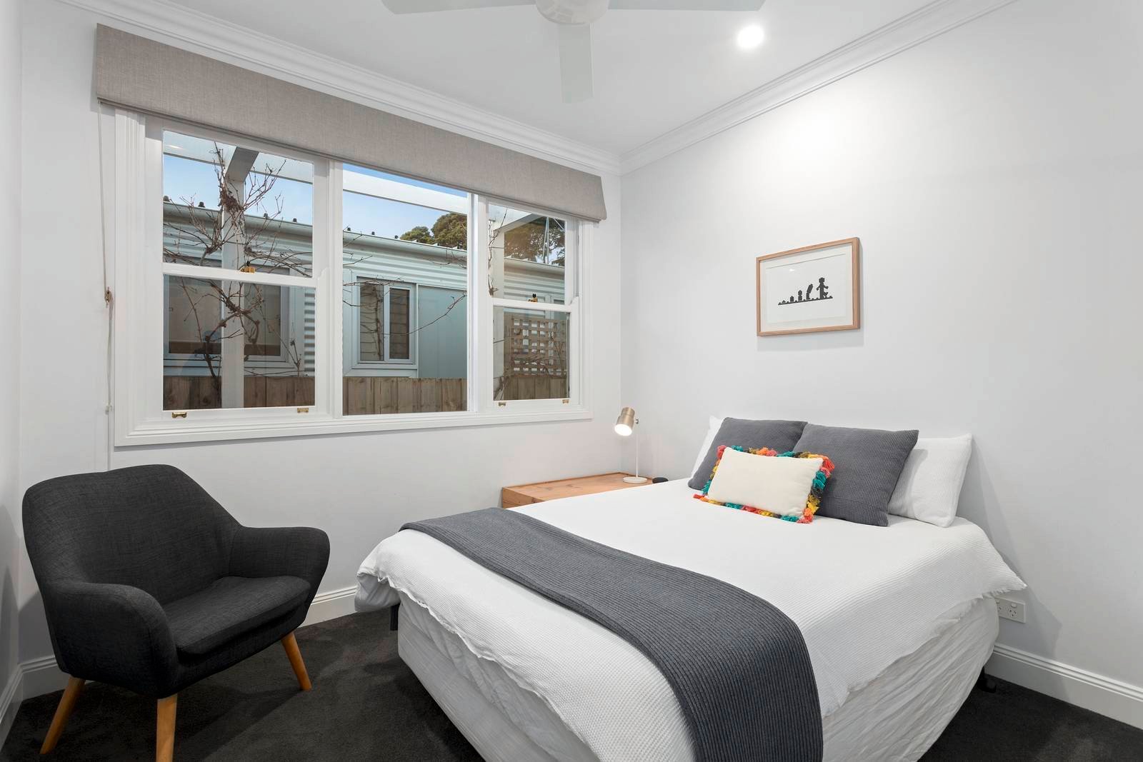 Property Gallery Thumbnail 12