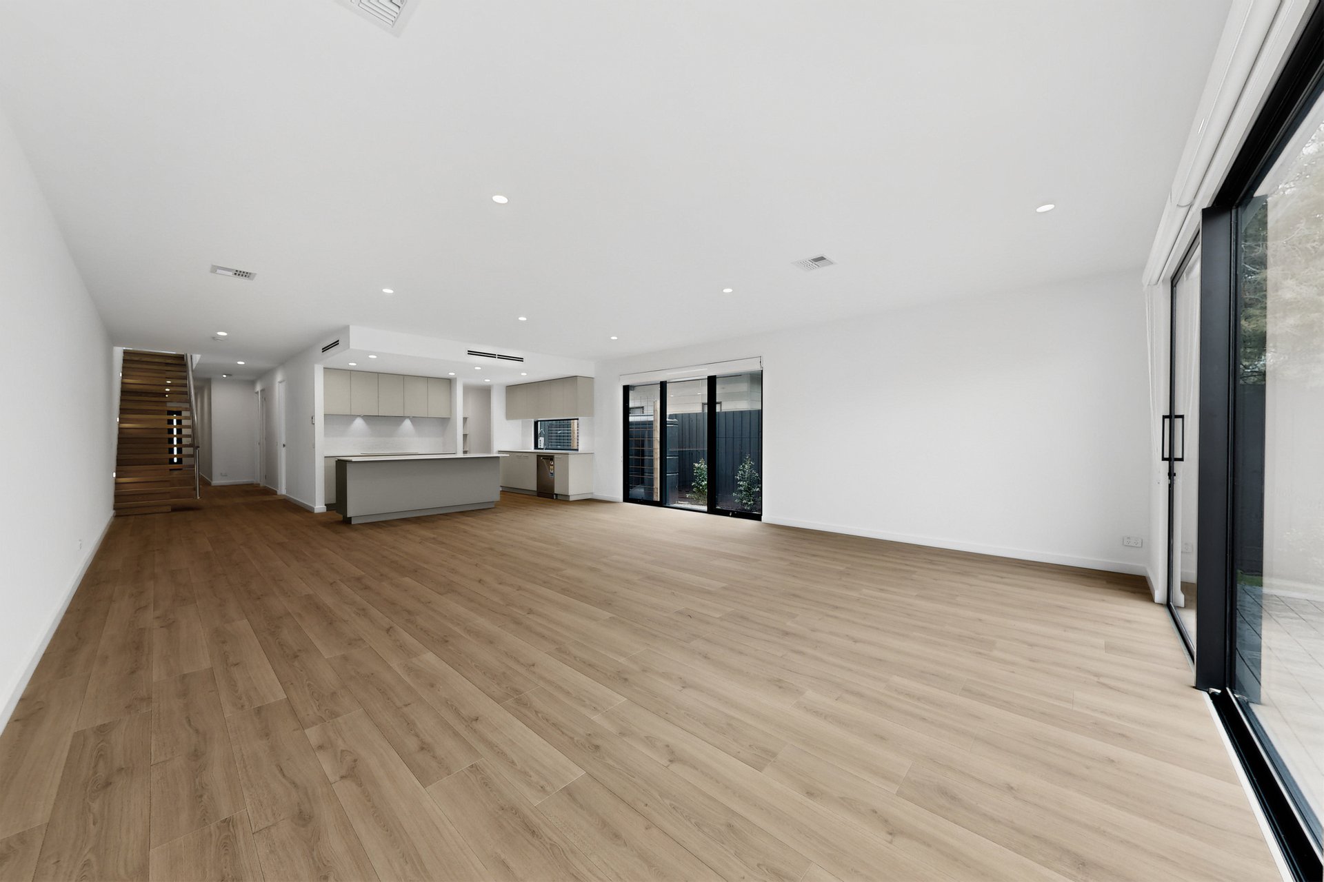 86A Leila Road, Carnegie image 2